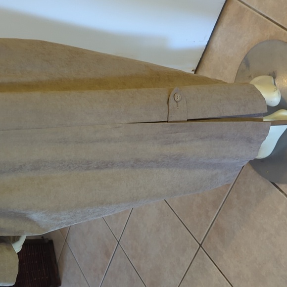 London Fog Vintage Trench Coat - Picture 8 of 15